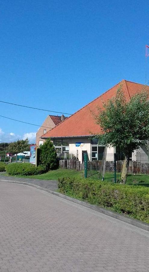Luxueuze Stacaravan 4Pers Met Terras En Tuintje Bredene Eksteriør bilde